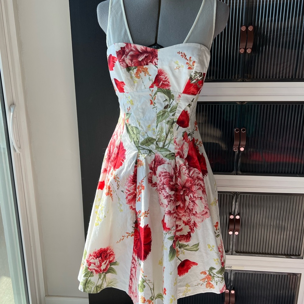 Karen Millen illusion sweetheart neckline floral cotton dress